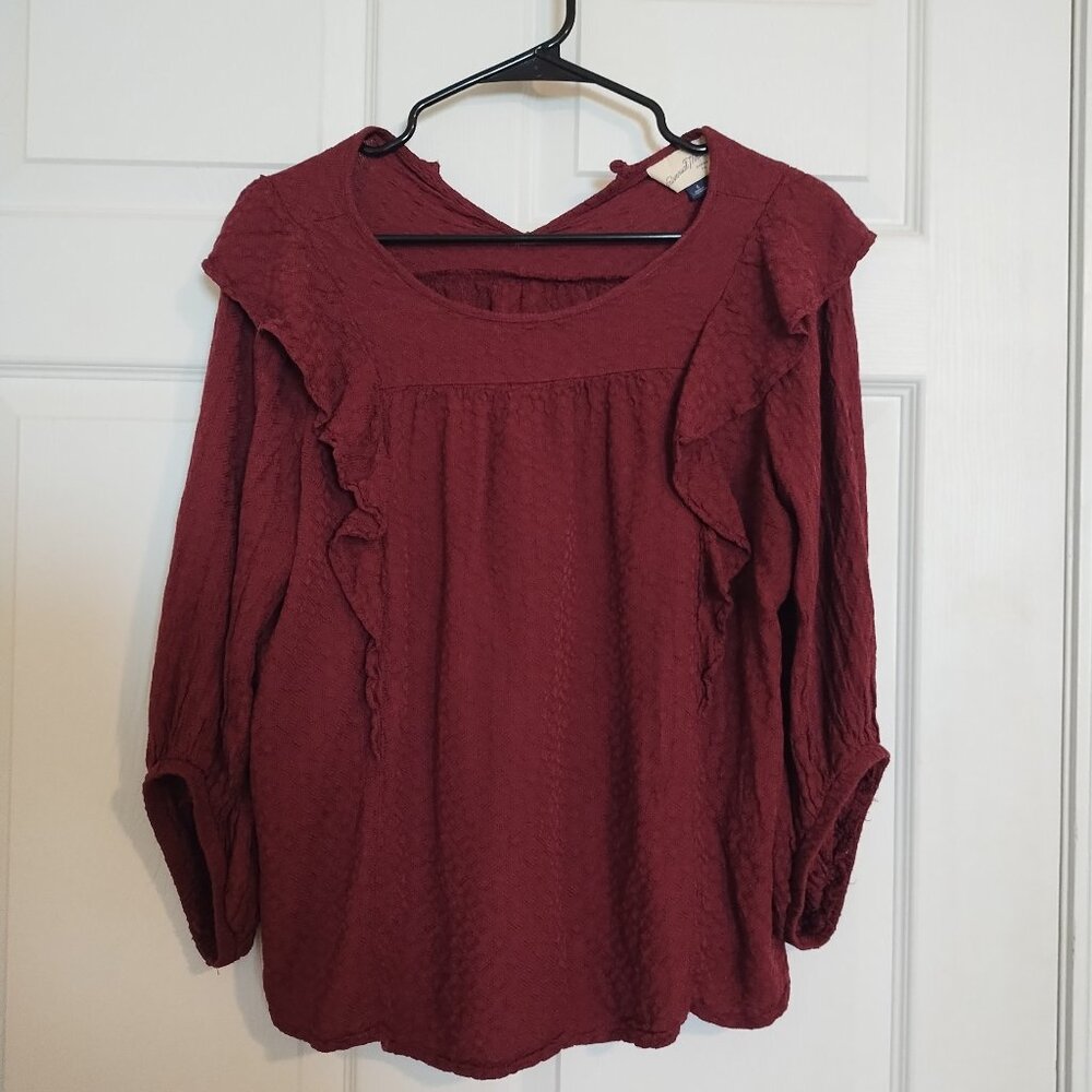 Women's Blouse Berry Red, Universal Threads Goods Co Small